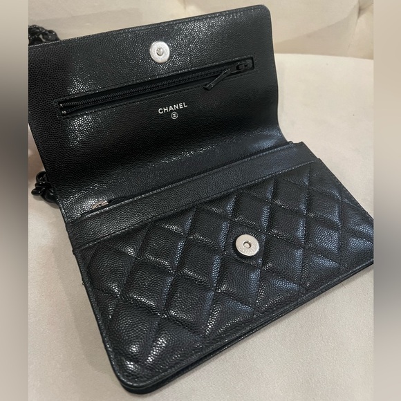 🔥Rare🔥Chanel So Black Cavair WOC & Matching cardholder - Picture 8 of 13